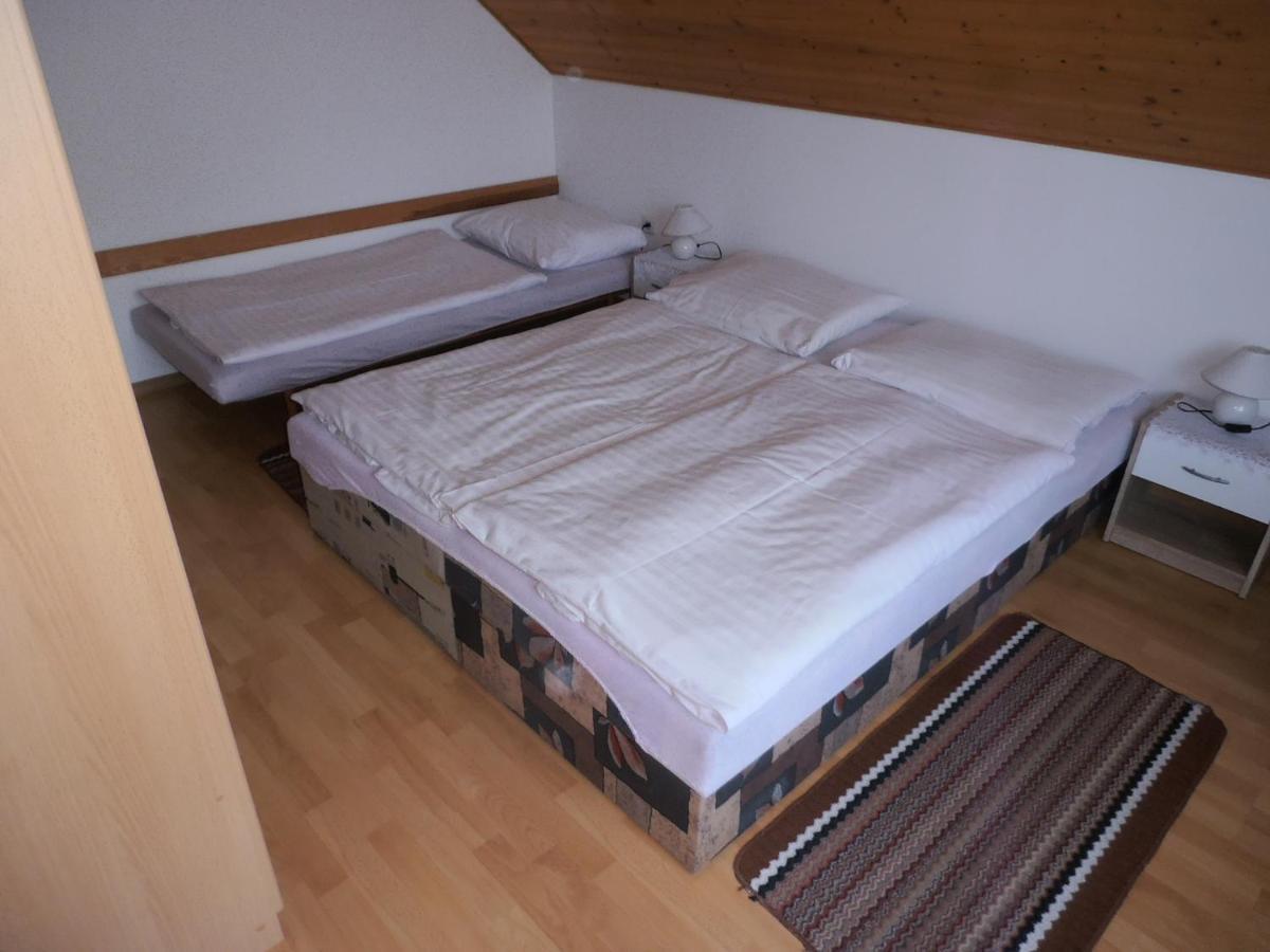 Ubytovani U Machova Jezera - Apartmany - Ludmila Grulisova Doksy  Dış mekan fotoğraf